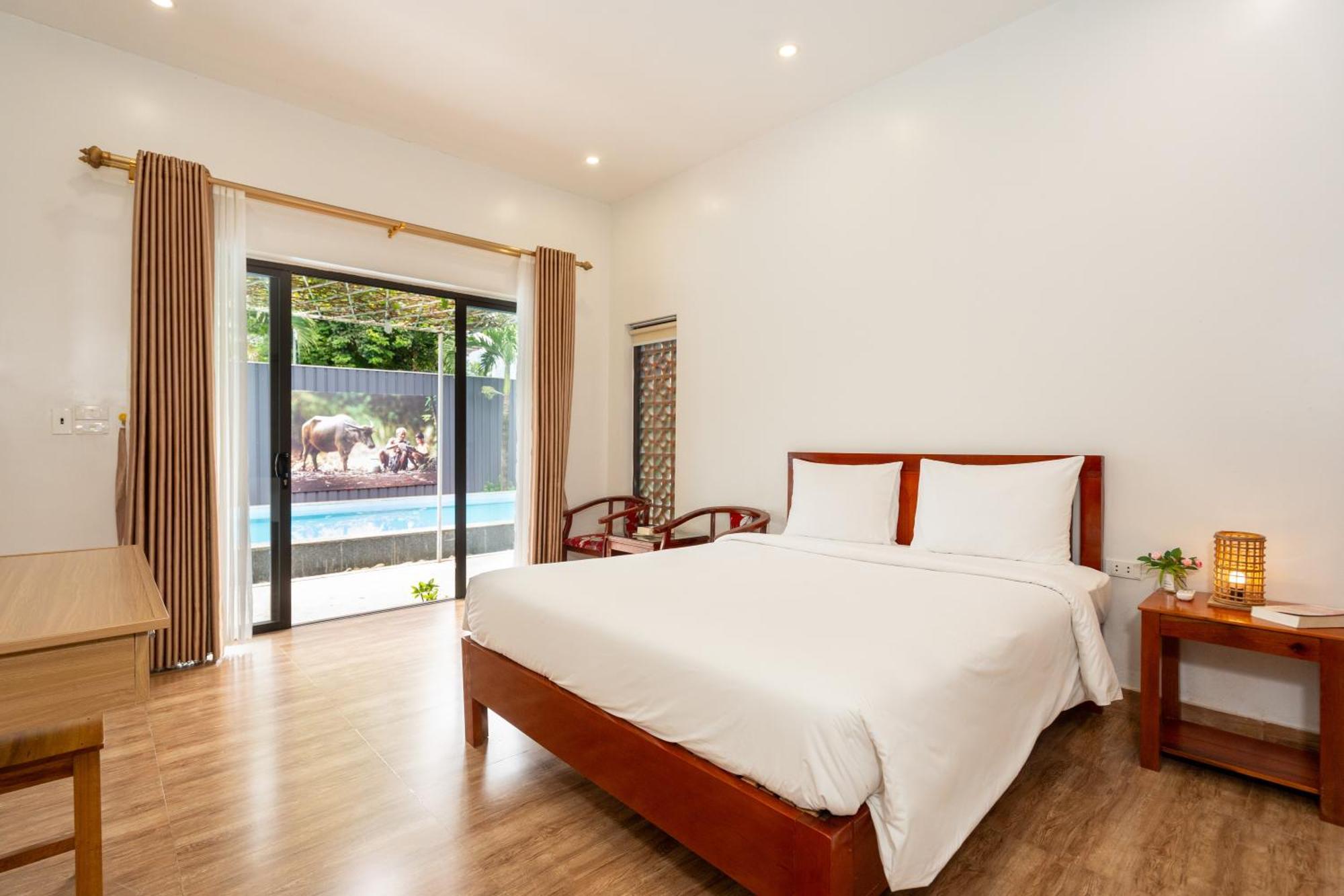 Commander Lodge Phong Nha Exterior photo