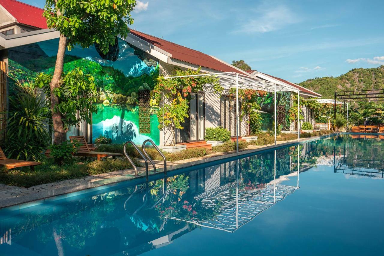 Commander Lodge Phong Nha Exterior photo