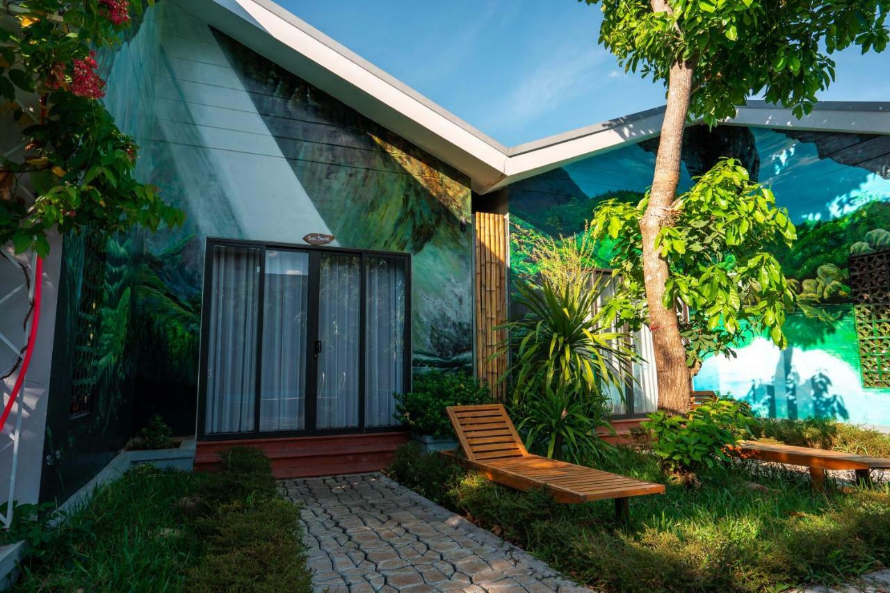 Commander Lodge Phong Nha Exterior photo