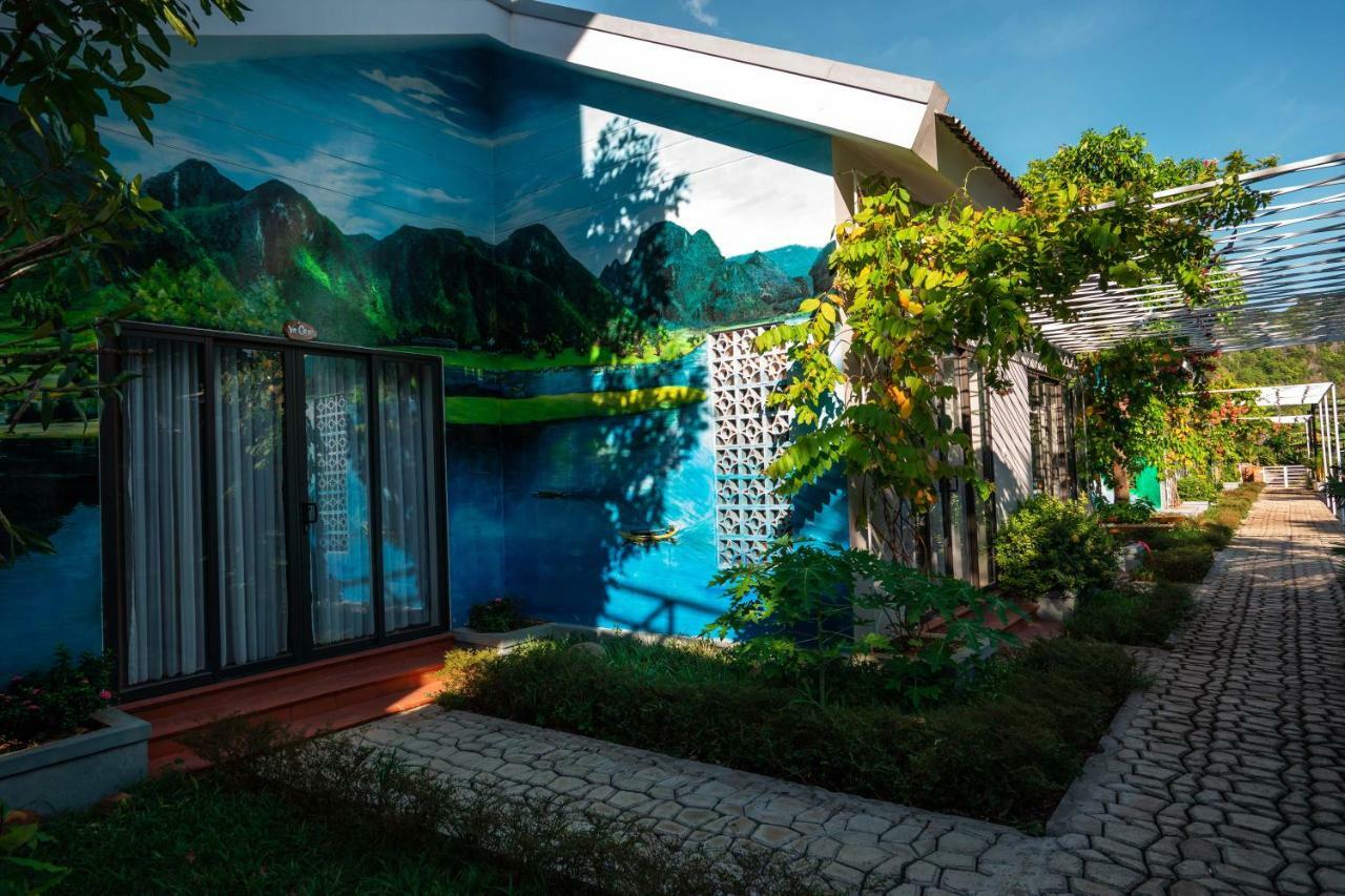 Commander Lodge Phong Nha Exterior photo